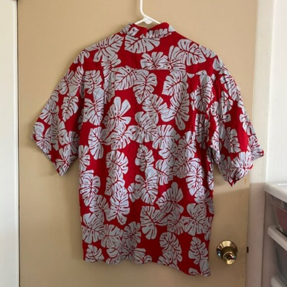 Men's Red Monstera Hawaiian Shirt - Picture 5 of 6